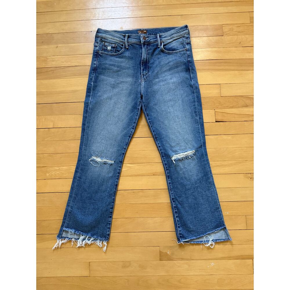 MOTHER The Insider Crop Step Fray Jeans Size 32 | Medium Wash